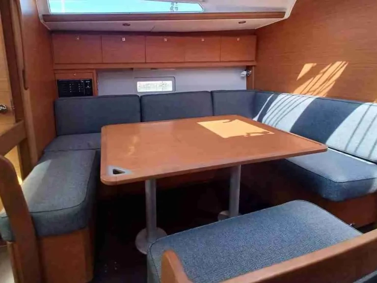 Wynajem łodzi Dufour Dufour 430 w Rodi Garganico na SamBoat 