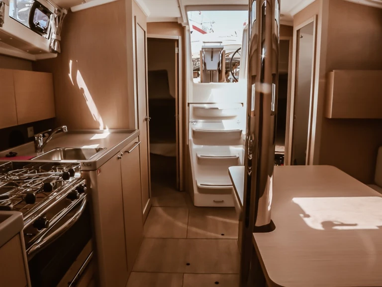 Wynajem łodzi Bénéteau Oceanis 38.1 w Punta Ala na SamBoat 