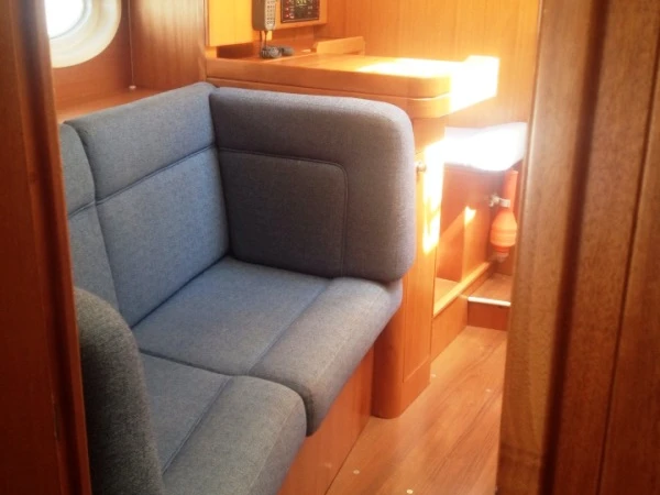 Wynajem Żaglowiec Elan z patentem 