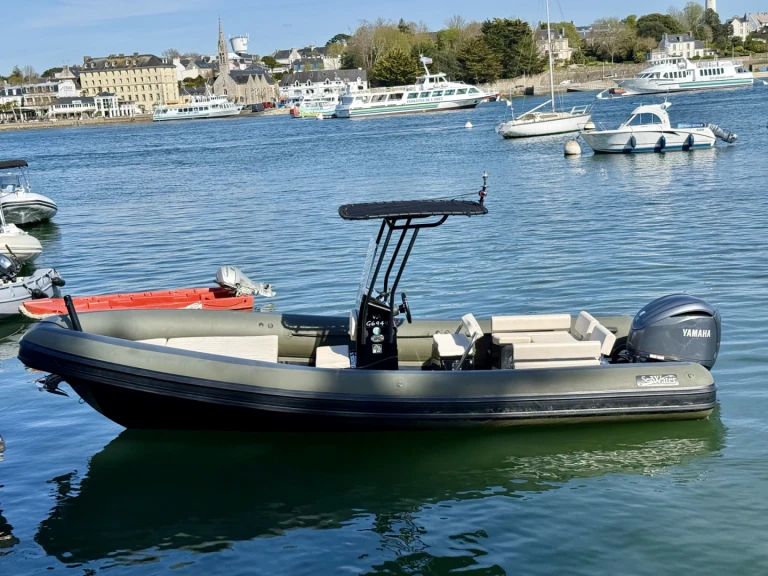 Wynajem łodzi Combrit tanio Sea Water Phantom 230