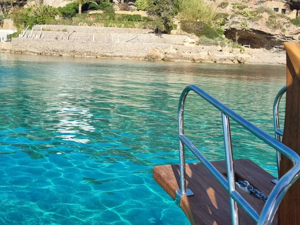 Wynajem łodzi Ibiza Town tanio 50