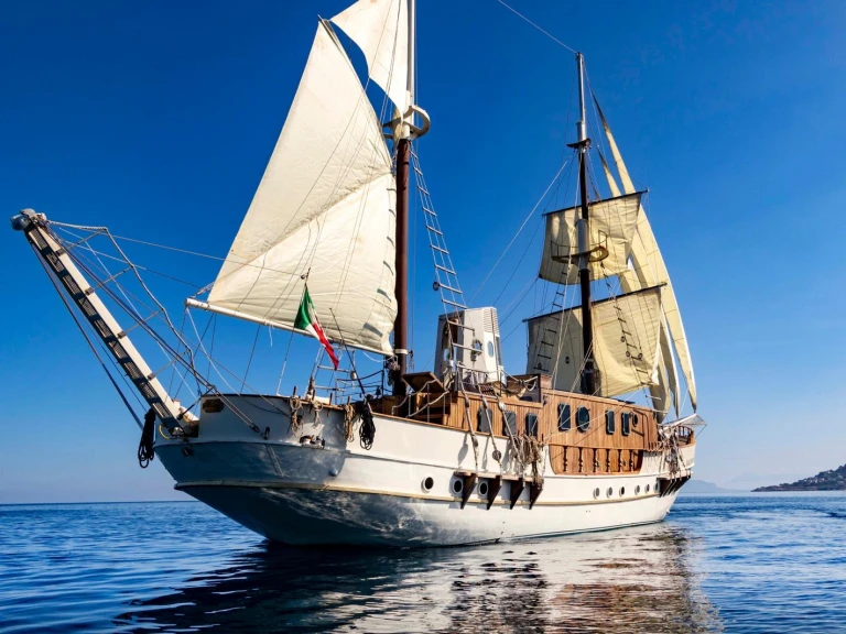 Wynajem Żaglowiec w Capo d'Orlando -  Gulet