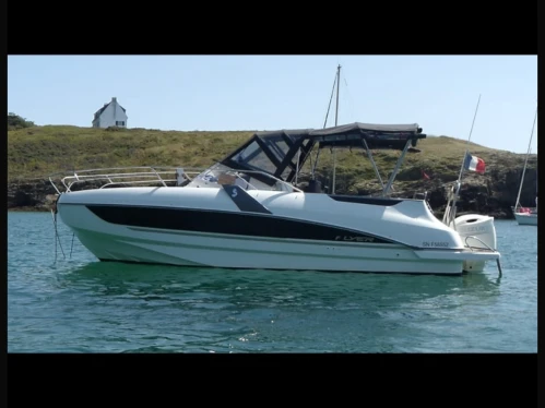 Wynajem Motorówka Bénéteau z patentem 