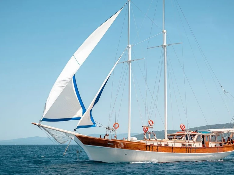 Wynajmij Custom Made Sv. Donat w Marina (City)