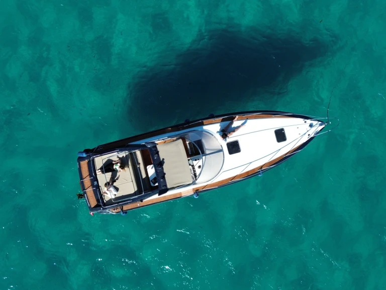 Wynajem łodzi Cannes tanio Tomahawk 37