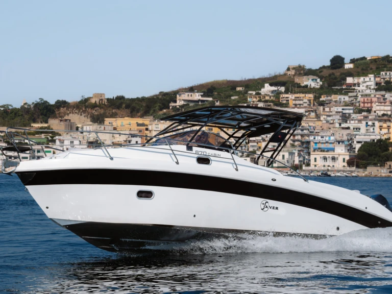 Wynajem Motorówka Saver z patentem 