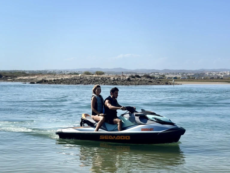 Wynajem Jet ski w Cascais - Sea-Doo GTI se 170