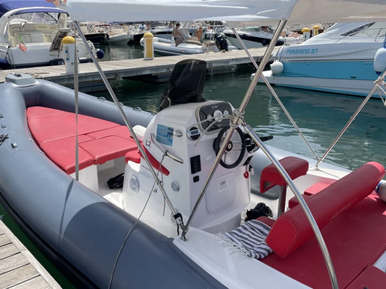 2 BAR 2 BAR 620 między profesjonalistami a osobami prywatnymi w Sorrento