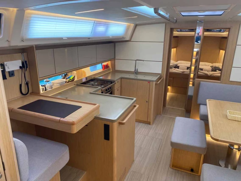 Wynajem łodzi Bavaria Bavaria C46 w Goecek na SamBoat 