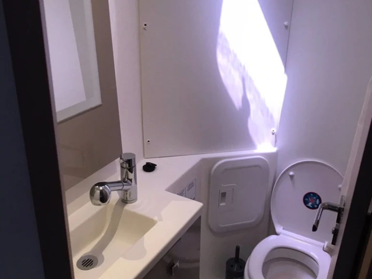 Wynajem Katamaran Fountaine Pajot z patentem 