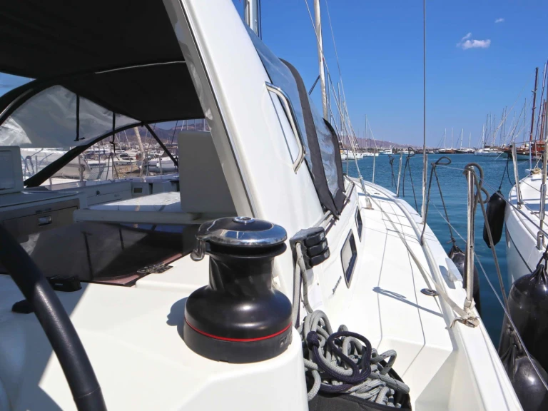 Wynajem łodzi Jeanneau Sun Loft 47 (7 cab.) w Nea Peramos na SamBoat 