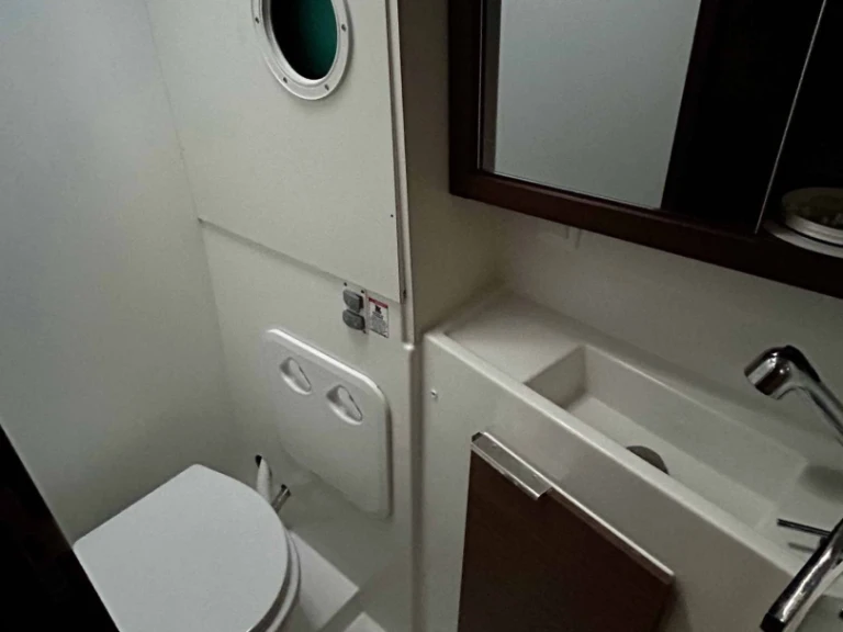 Wynajmij Katamaran z lub bez skippera Lagoon w Gouvia