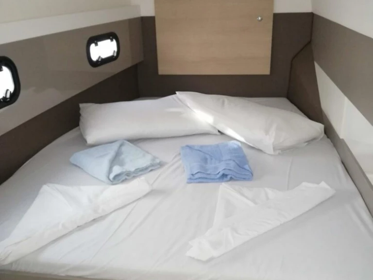 Wynajmij Katamaran z lub bez skippera Bali w Kalkara