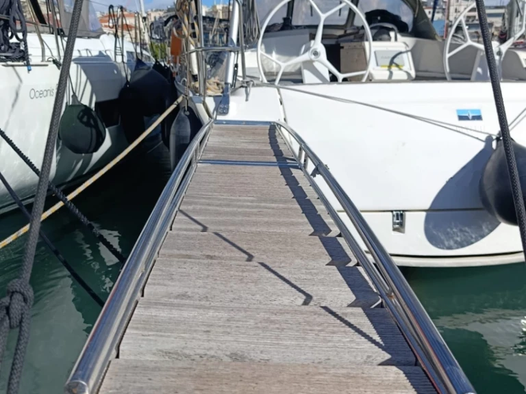 Wynajem łodzi Bavaria Bavaria 41 Cruiser w Alimos na SamBoat 