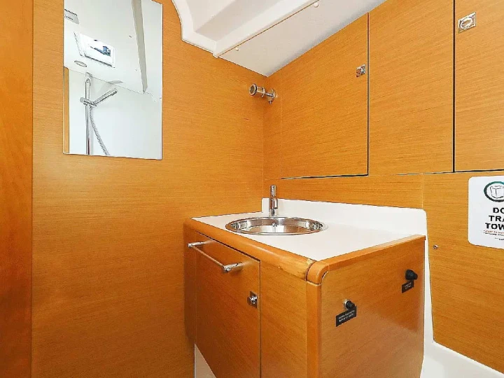 Wynajmij Żaglowiec z lub bez skippera Jeanneau w Rhodes (City)