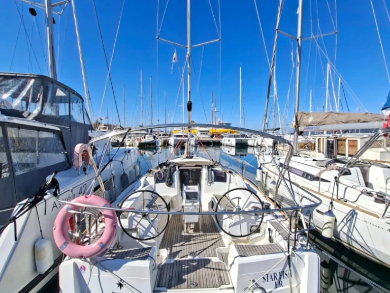 Żaglowiec do wynajmu w Propriano w najlepszej cenie