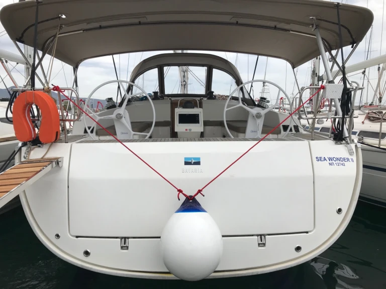 Wynajmij Bavaria Cruiser 46 w Gouvia