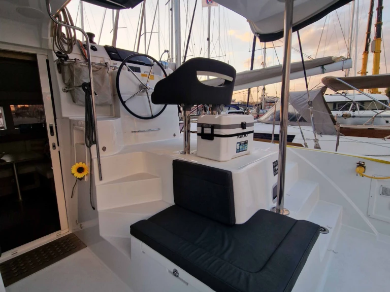 Wynajem w Alimos- Lagoon Lagoon 40 na SamBoat