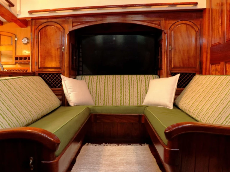 Wynajem Luksusowy jacht Covey Island Boatworks z patentem 