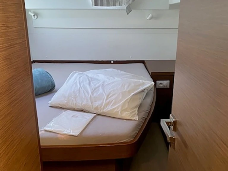 Wynajem łodzi Bormes-les-Mimosas tanio Lagoon 40