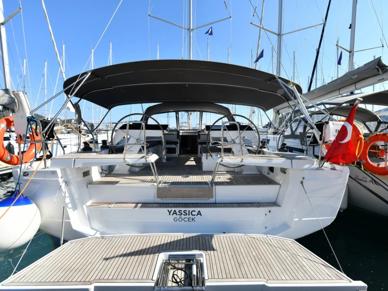 Żaglowiec do wynajmu w Goecek w najlepszej cenie