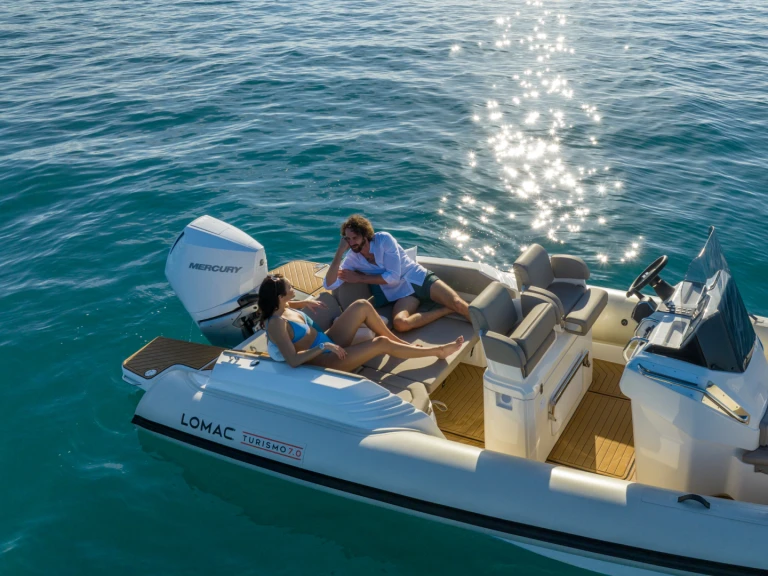 Lomac 7.0 TURISMO między profesjonalistami a osobami prywatnymi w Saint-Florent