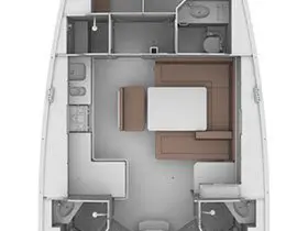 Bavaria Cruiser 46 między profesjonalistami a osobami prywatnymi w Portisco