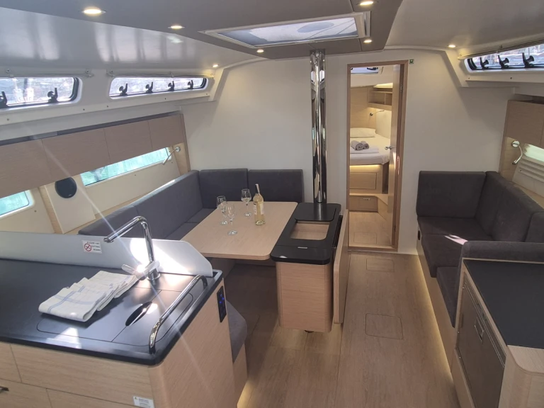 Żaglowiec do wynajmu w Goecek w najlepszej cenie