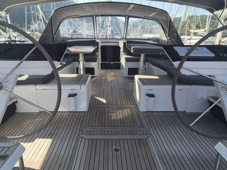 Wynajem łodzi Hanse Hanse 510 w Goecek na SamBoat 