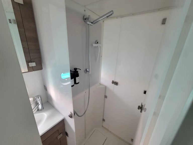 Wynajmij Katamaran z lub bez skippera Bali w Santa Cruz de Tenerife