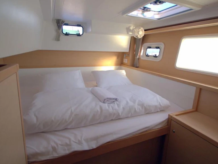 Lagoon Lagoon 39 między profesjonalistami a osobami prywatnymi w Dubrownik