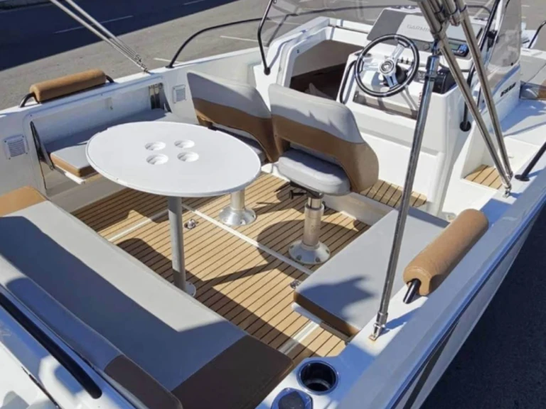 Wynajem łodzi Bénéteau Flyer 7 SUNdeck w Marina de Palamós na SamBoat 