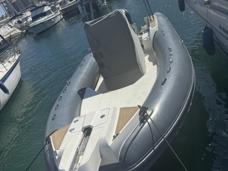 Wynajem łodzi Capelli Tempest 775 Open w Fréjus na SamBoat 