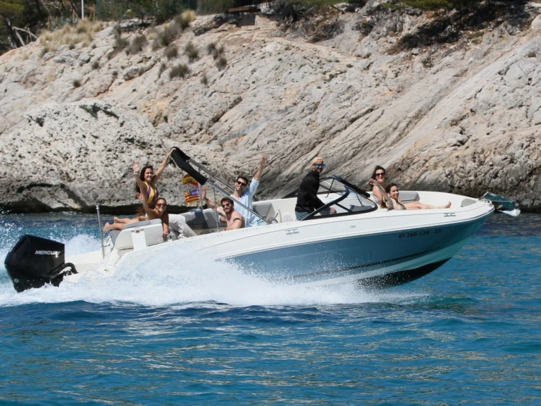 Wynajem w Club Nàutic Santa Ponsa- Bayliner VR6 na SamBoat