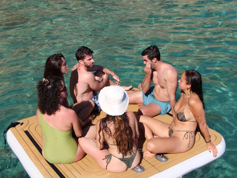 Wynajem w Santa Ponsa- Bayliner VR6 na SamBoat