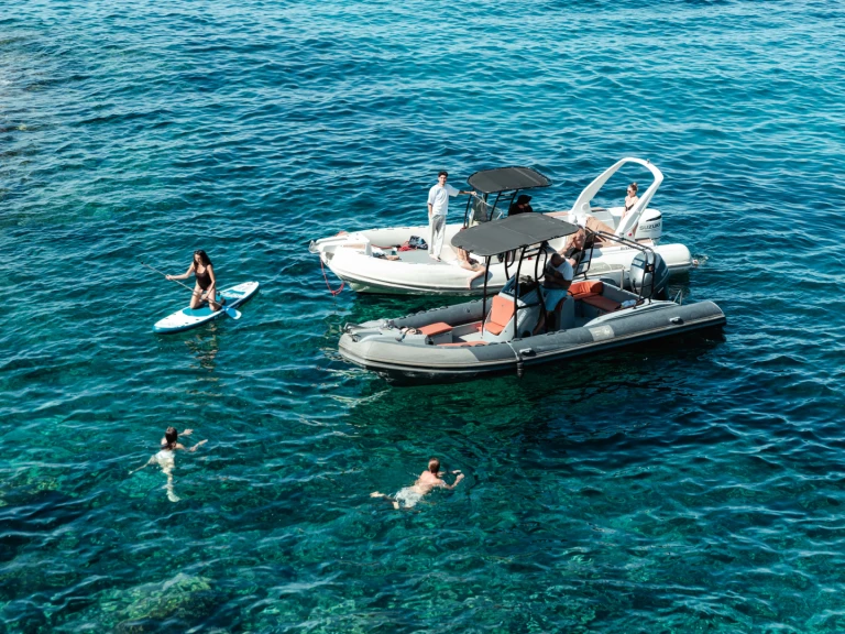 Wynajmij Łódż półsztywna z lub bez skippera LC Marine w Marsylia