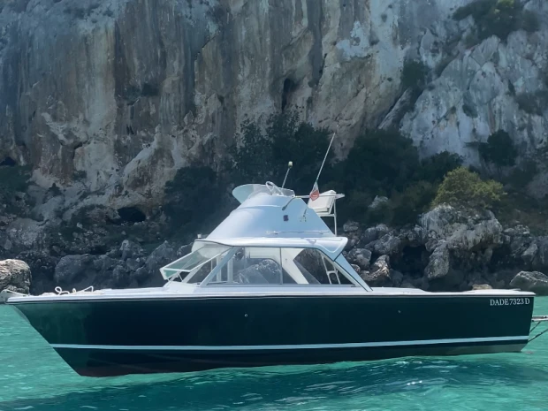 Motorówka do wynajmu w Orosei w najlepszej cenie