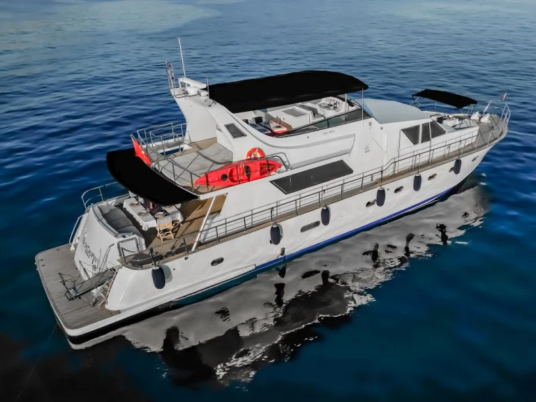 Wynajem Motorówka Admiral z patentem 