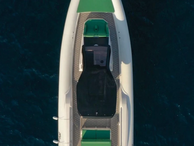 Wynajmij Panamera PY 110 GT VELOCE  w Capri