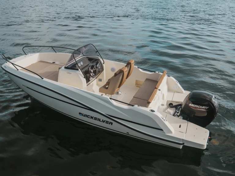 Wynajmij Motorówka z lub bez skippera Quicksilver w Calp / Calpe