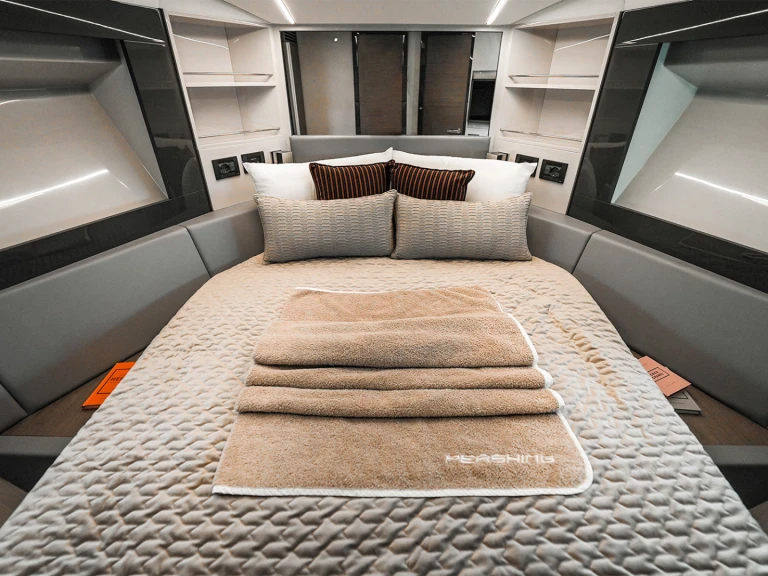 Wynajem łodzi Pershing Pershing 5x w Dubai Marina na SamBoat 