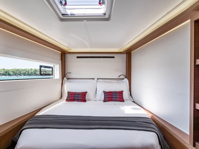 Wynajem łodzi Nea Peramos tanio Lagoon 46