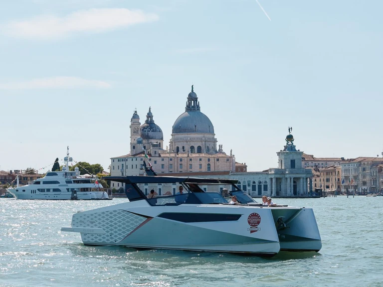 Wynajem łodzi Dracan Marine Dracan 42 w Casale sul Sile na SamBoat 