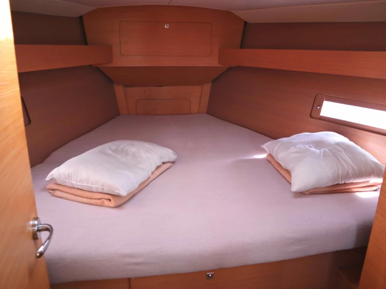 Wynajem łodzi Dufour Dufour 382 Grand Large w Alimos na SamBoat 