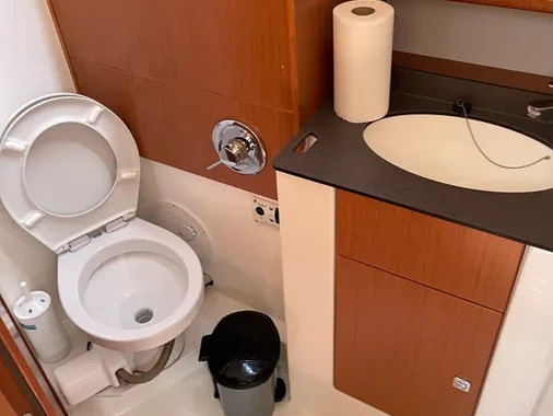 Wynajem łodzi Kos tanio Bavaria Cruiser 51 (5 cab.)