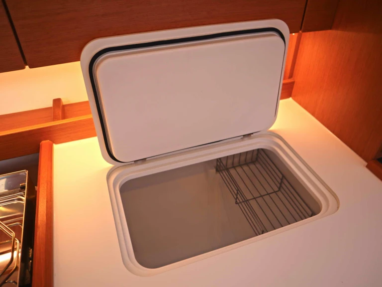 Wynajmij Żaglowiec z lub bez skippera Bavaria w Paros (wyspa)