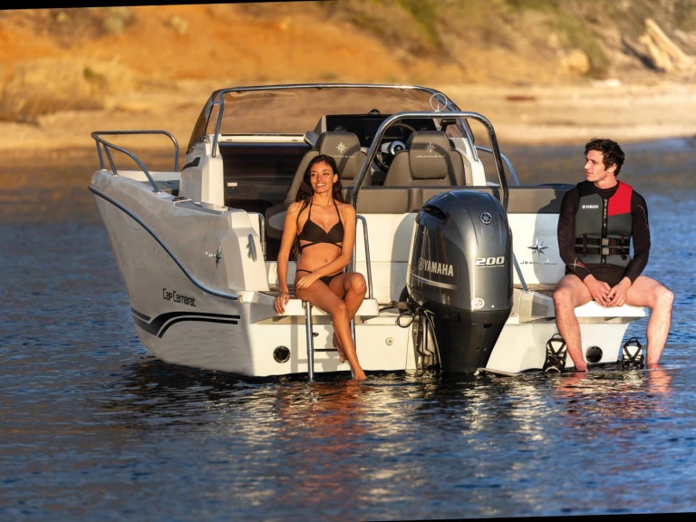 Wynajmij Motorówka z lub bez skippera Jeanneau w Porto di Amalfi Marina Coppola