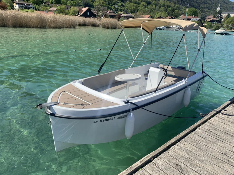 Wynajem łodzi Valory V520 w Sevrier na SamBoat 