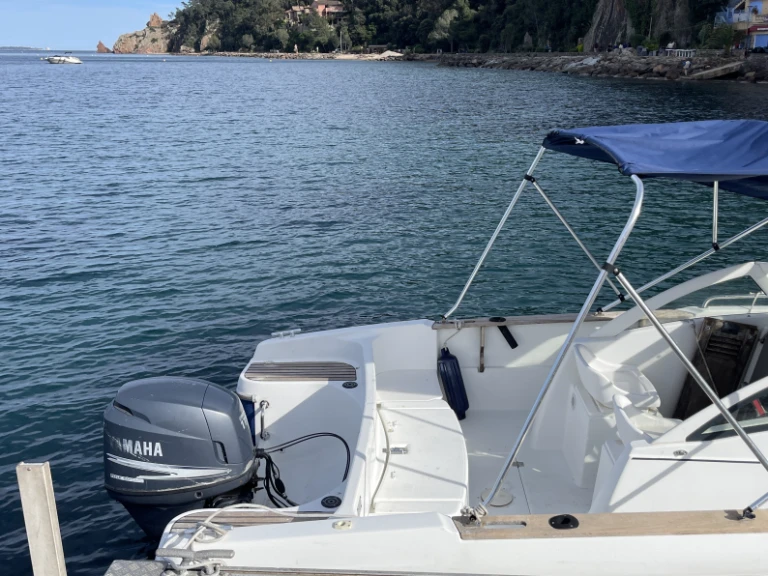 Wynajem Motorówka w Mandelieu-la-Napoule - Bénéteau Ombrine 630