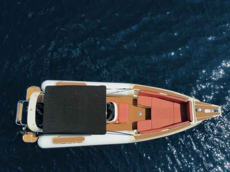 Wynajem w Korfu- Boss Rib na SamBoat